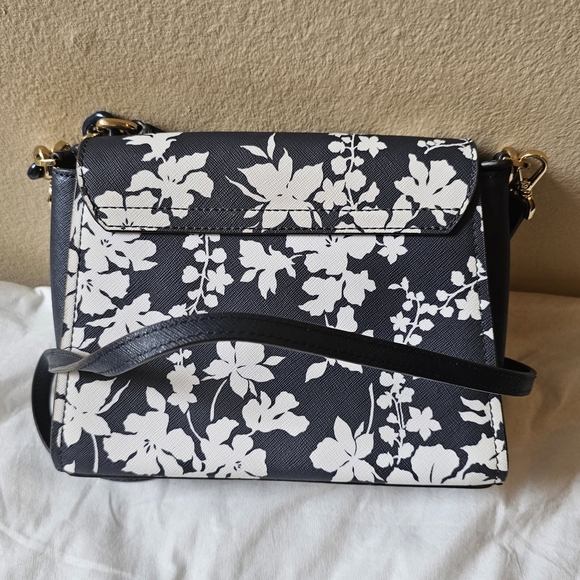 Michael kors crossbody bag - Picture 4 of 7